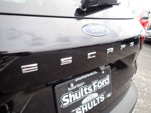 Certified 2025 Ford Escape Active AWD/4WD image 4