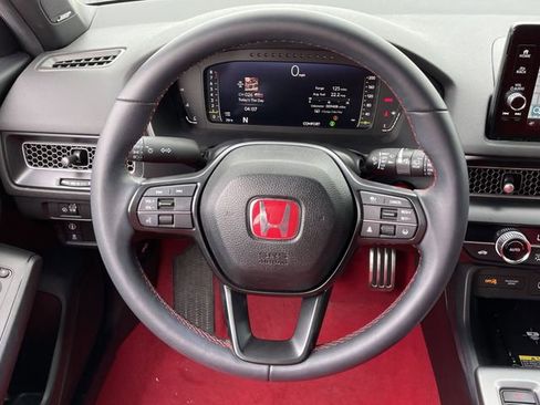 Used 2025 Honda Civic Type R image 12
