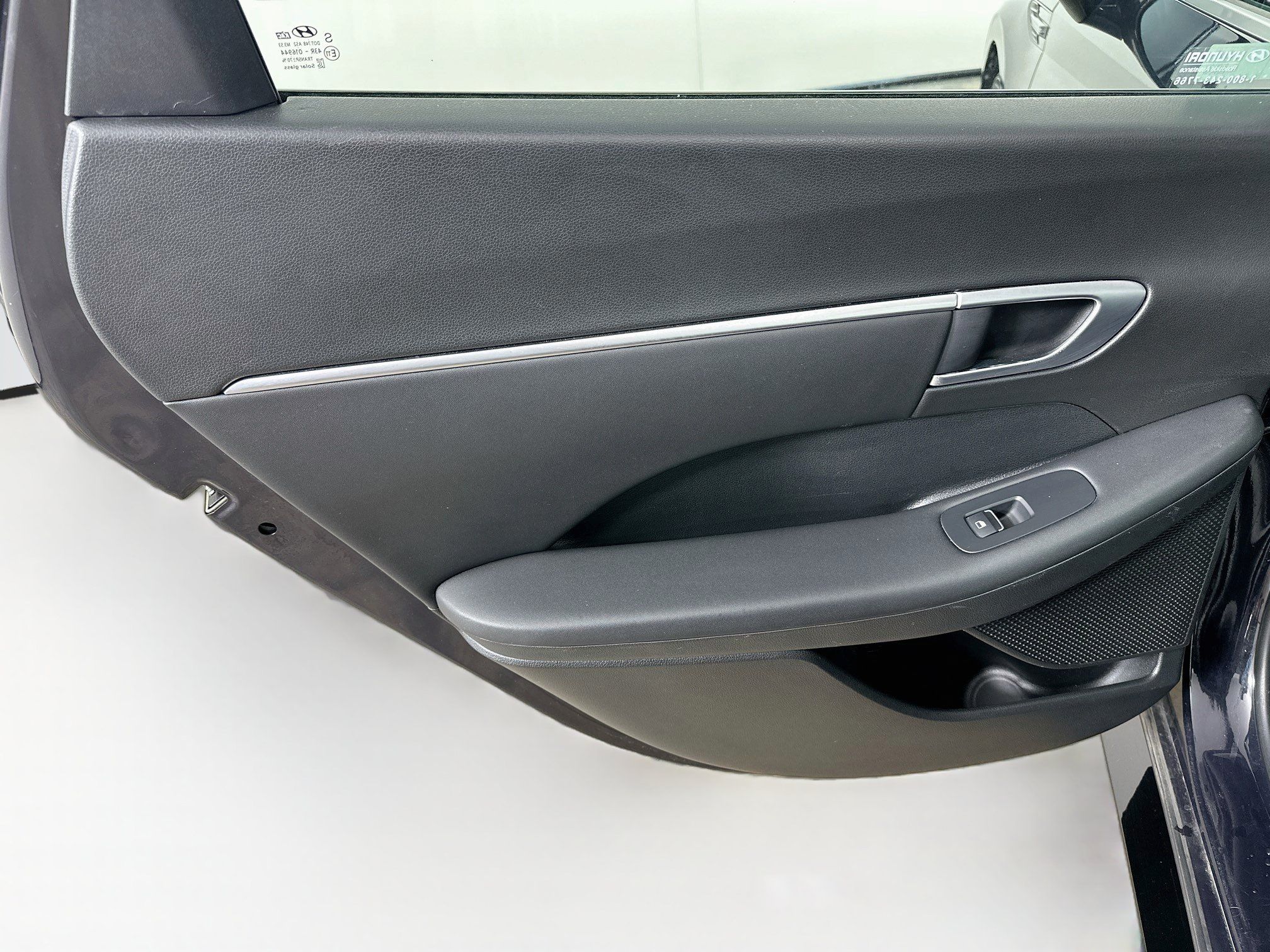 Used 2025 Hyundai Sonata SEL FWD image 25