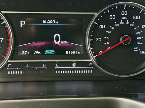 Used 2023 Kia Sorento S FWD image 13