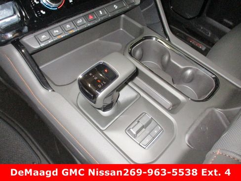 New 2026 GMC Sierra 1500 AT4 w/ AT4 Premium Package image 31