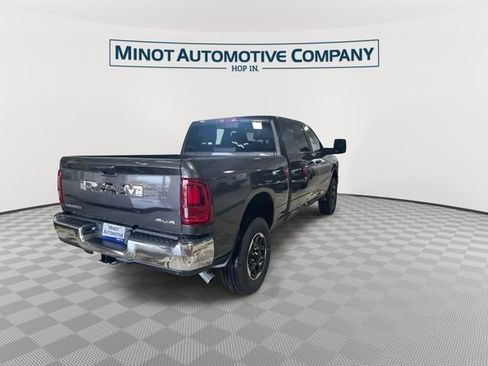 New 2026 RAM 2500 Laramie AWD/4WD image 8
