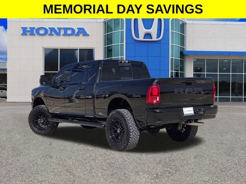 Used 2025 RAM 2500 Laramie w/ Night Edition AWD/4WD image 5
