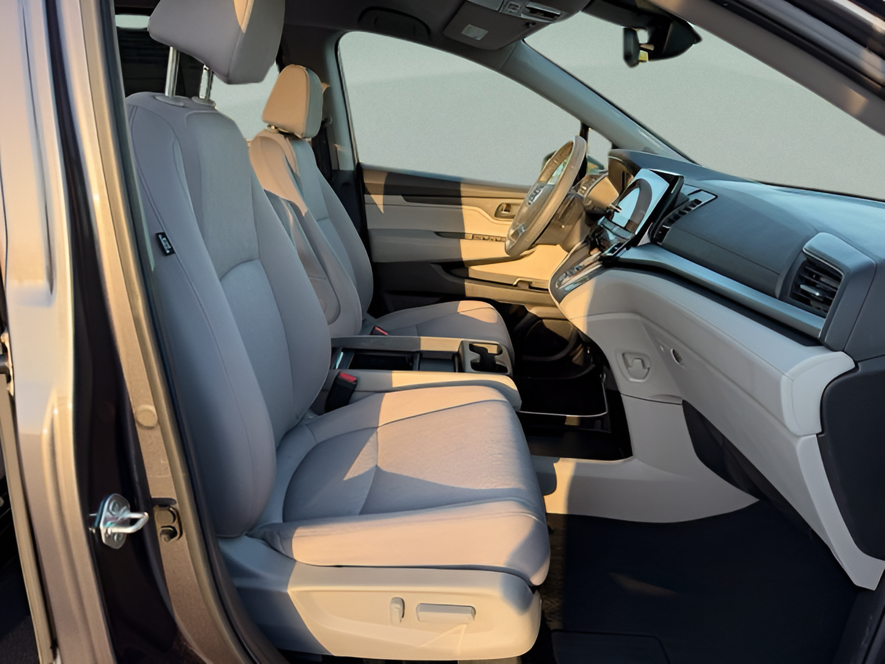 Certified 2024 Honda Odyssey EX image 31