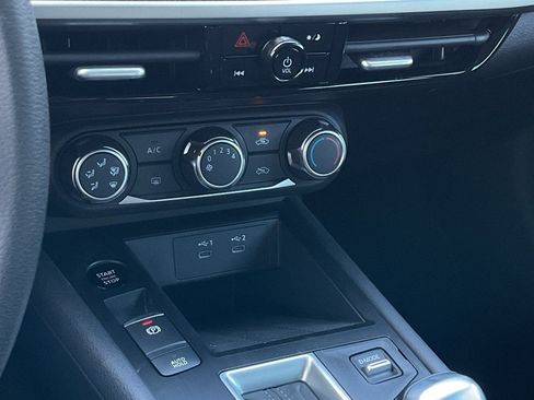 New 2026 Nissan Kicks S image 32