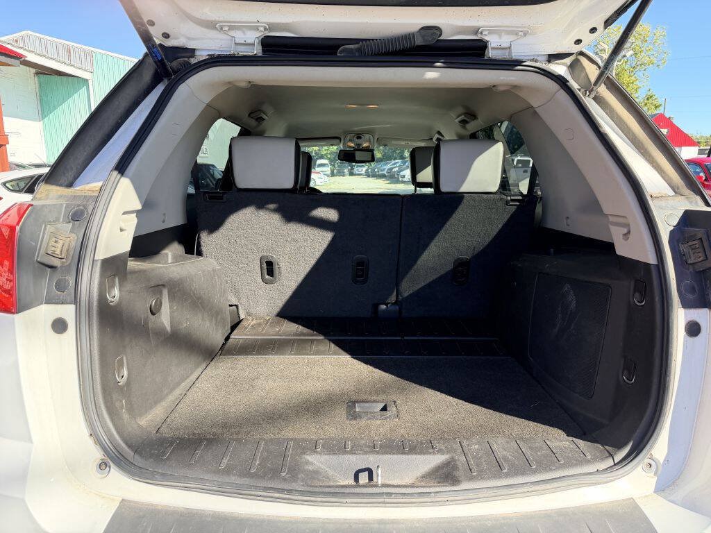 Used 2011 GMC Terrain SLT AWD/4WD image 5