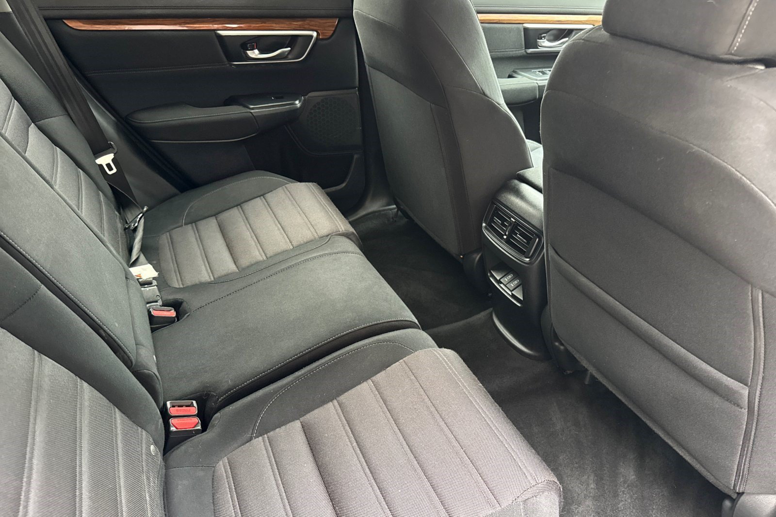 Used 2019 Honda CR-V EX image 32