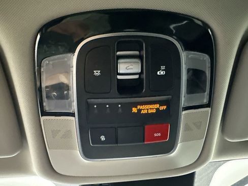 Used 2024 Hyundai Tucson Limited image 34