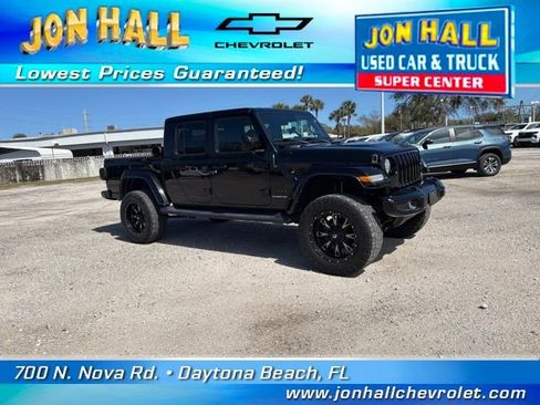 Used 2021 Jeep Gladiator Overland AWD/4WD image 17