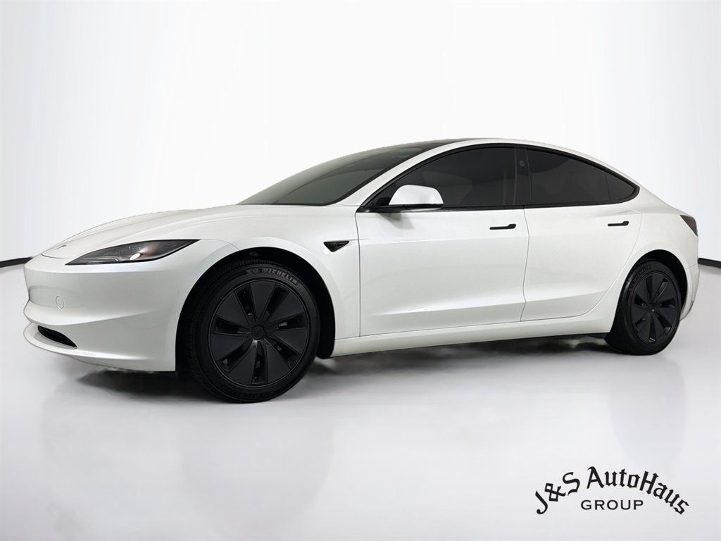 Used 2024 Tesla Model 3 Long Range RWD image 3
