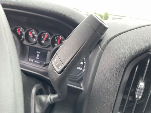 Used 2024 Chevrolet Silverado 1500 Custom AWD/4WD image 15