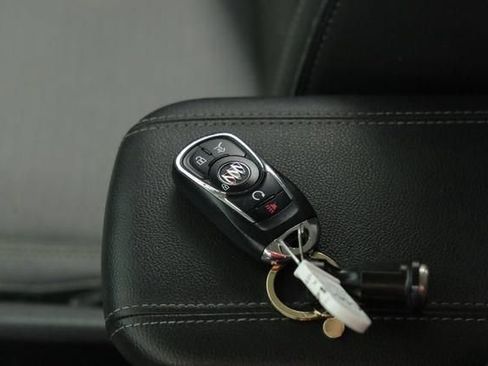 Used 2021 Buick Encore GX Select w/ Sport Touring Package FWD image 36
