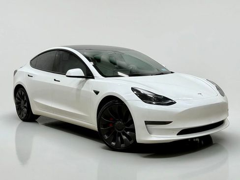 Used 2023 Tesla Model 3 Performance image 10