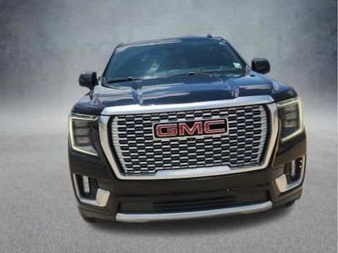 Used 2022 GMC Yukon Denali RWD image 3