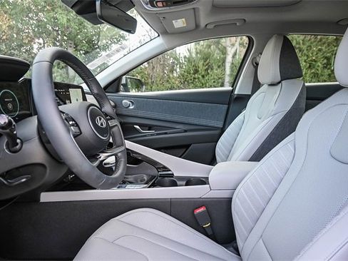 New 2026 Hyundai Elantra Limited image 20