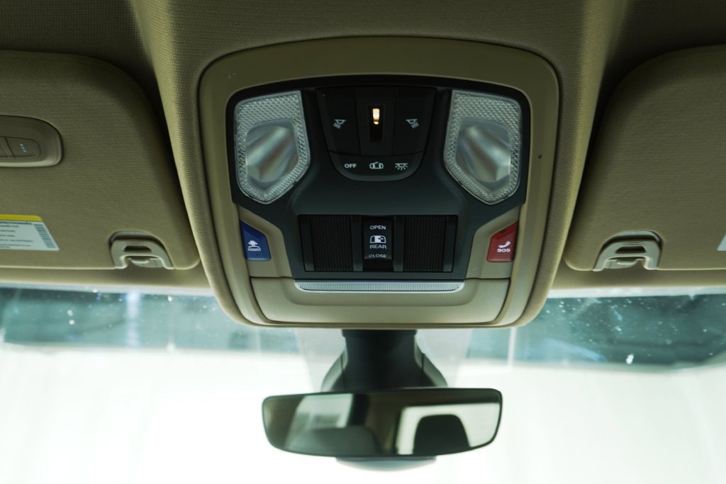 Used 2020 RAM 1500 Big Horn AWD/4WD image 18