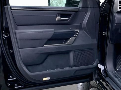 New 2026 Toyota Tundra Platinum AWD/4WD image 10