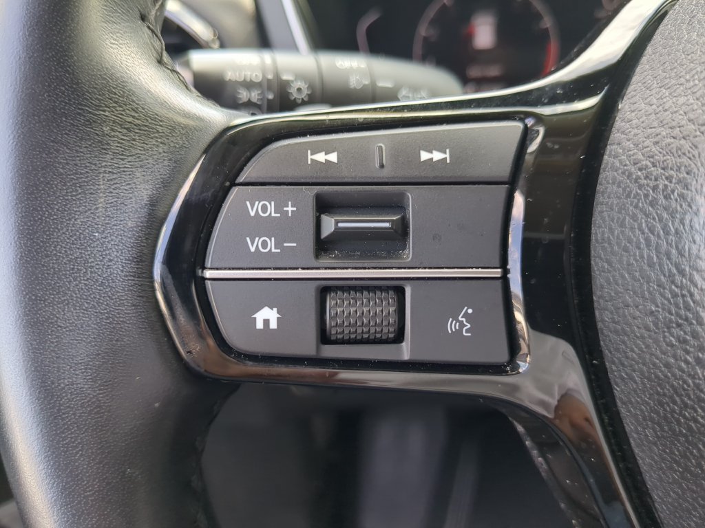 Used 2023 Honda Pilot Touring image 31