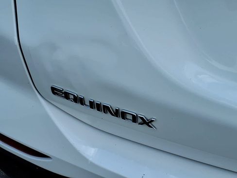 Used 2024 Chevrolet Equinox LT AWD/4WD image 18