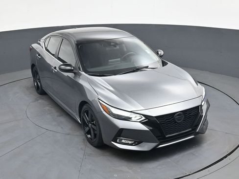 Used 2023 Nissan Sentra SR w/ Midnight Edition Package FWD image 30