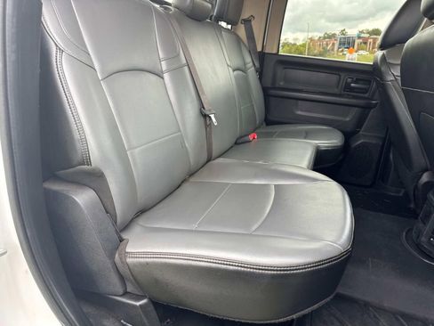 Used 2019 RAM 3500 Tradesman w/ Chrome Appearance Group AWD/4WD image 21