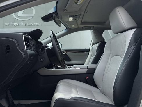 Used 2019 Lexus RX 350 FWD w/ Navigation Package image 8