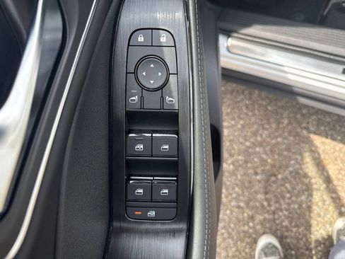 New 2026 Nissan Rogue Platinum AWD/4WD image 12
