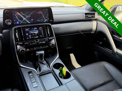 Used 2024 Lexus LX 600 4WD w/ Appearance Package image 14