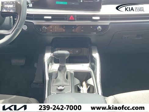 New 2026 Kia Sorento LX FWD image 18