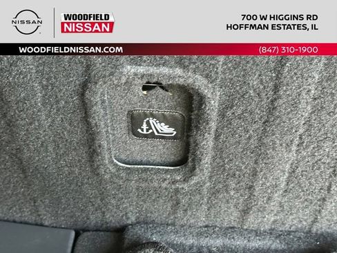 Certified 2023 Nissan Rogue Platinum w/ Platinum Premium Package AWD/4WD image 16