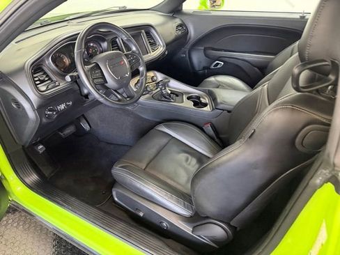 Certified 2023 Dodge Challenger SXT w/ Plus Package AWD/4WD image 13