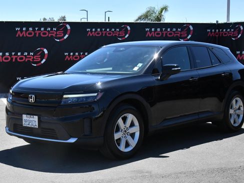 Used 2024 Honda Prologue EX image 3