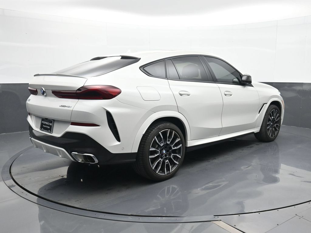 Used 2024 BMW X6 xDrive40i AWD/4WD image 18