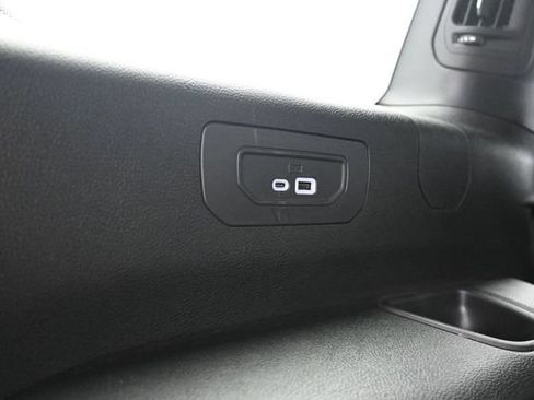 Used 2023 Jeep Grand Cherokee L Laredo AWD/4WD image 36