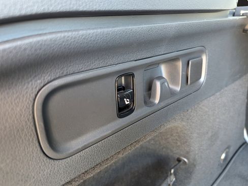 Used 2023 Mercedes-Benz GLC 300 w/ AMG Line image 30