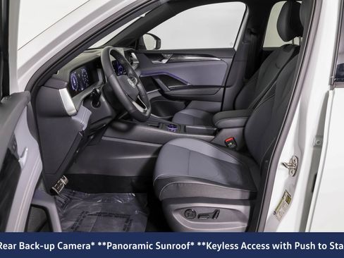 Used 2025 Volkswagen Tiguan SE R-Line AWD/4WD image 6