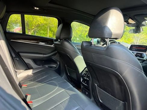 Used 2019 BMW X4 xDrive30i w/ Driving Assistance Package AWD/4WD image 17