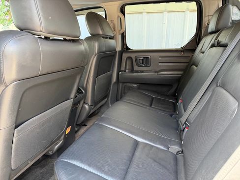 Used 2014 Honda Ridgeline SE image 18