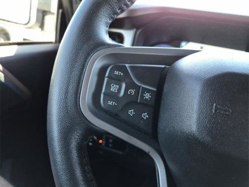 Used 2023 Ford Bronco Outer Banks image 17