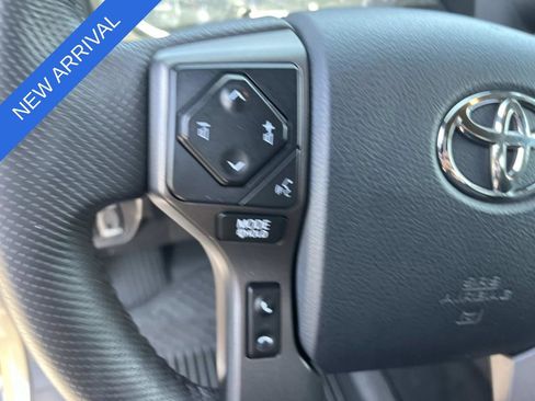 Used 2020 Toyota Tacoma TRD Off-Road w/ TRD Premium Off Road Package RWD image 29