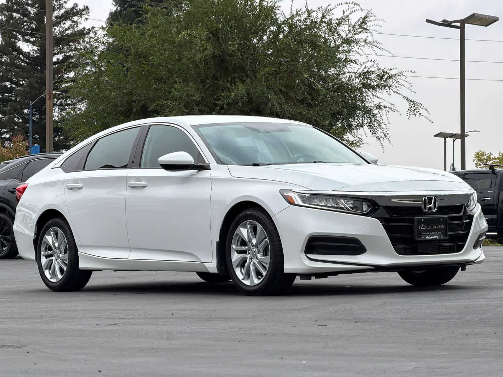 Used 2019 Honda Accord LX image 5