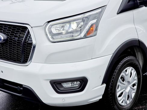 Used 2023 Ford Transit 350 XLT image 8