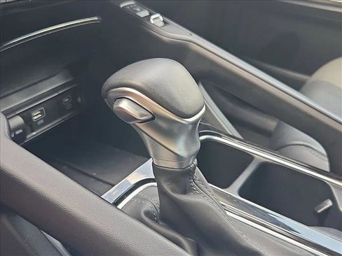 Used 2025 Kia Telluride S image 10