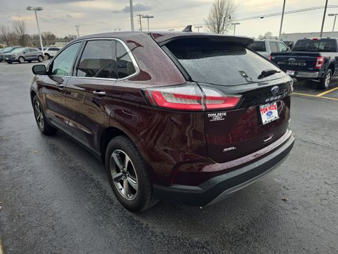 Used 2023 Ford Edge SEL w/ Convenience Package AWD/4WD image 3