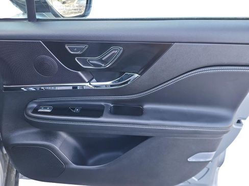 Used 2024 Lincoln Corsair Reserve w/ Towing Package image 24