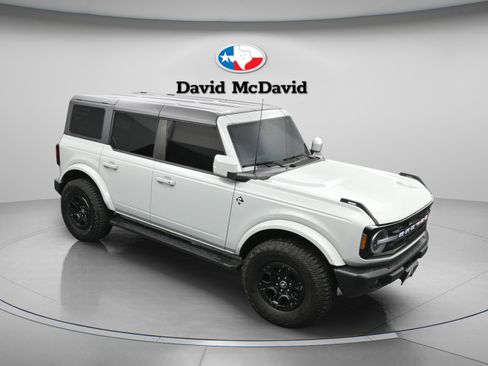 Used 2023 Ford Bronco Outer Banks image 33