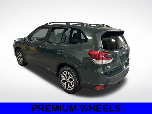 Certified 2023 Subaru Forester Premium image 14