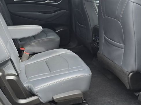 Used 2019 Buick Enclave Premium AWD/4WD image 9