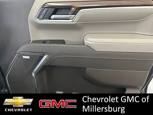 Used 2024 Chevrolet Silverado 1500 RST w/ Convenience Package II AWD/4WD image 31