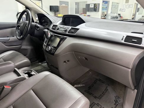 Used 2014 Honda Odyssey EX-L image 17